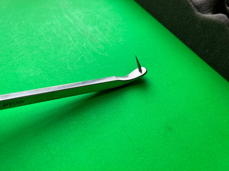 AESCULAP MB546 GELPI POINT RETRACTOR BLADE