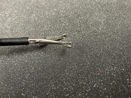 Stryker 250-080-230 Laparoscopic Babcock Forceps 10mm x 33cm